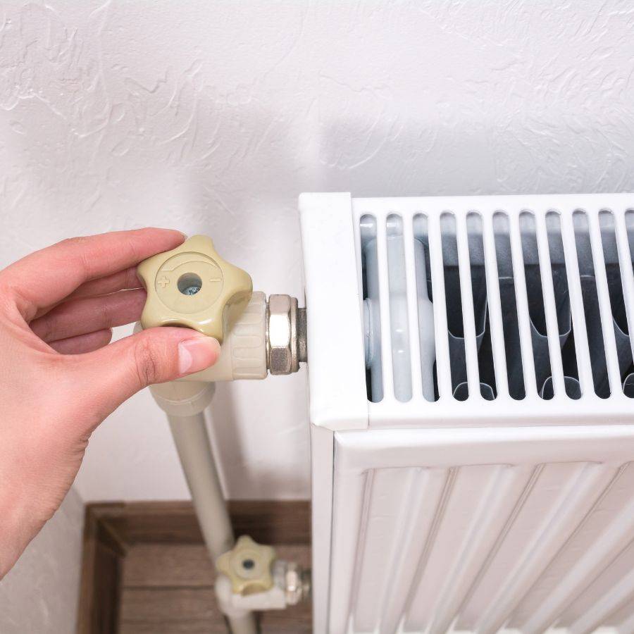 Désembouage : pourquoi c’est essentiel pour votre chauffage ?